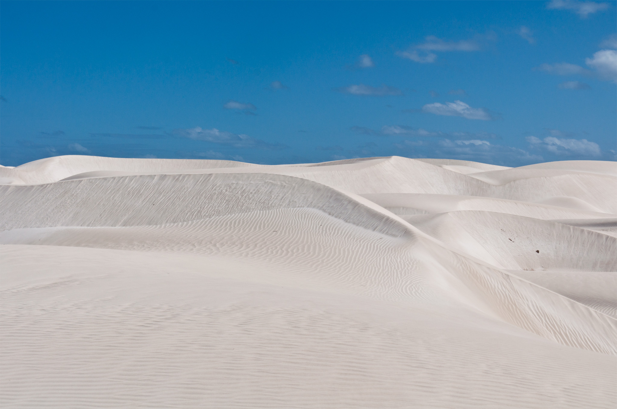 Snow-white dunes - Белоснежные развалы